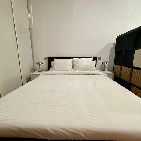 Newly Renovated Stylish Eixample - Great Location Barcelona Exterior photo